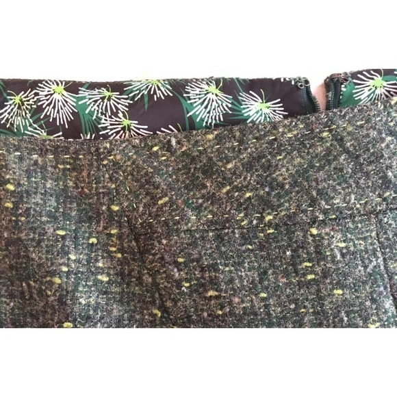 ☀️ Elie Tahari 10 Green Tweed Skirt Floral Lined - Picture 3 of 7